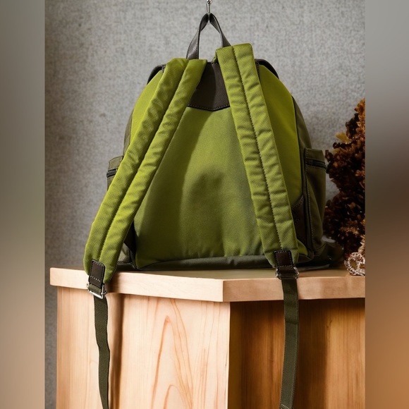 Fossil NWOT Buckner Rucksack Laptop Backpack in Green and Brown - Picture 2 of 16